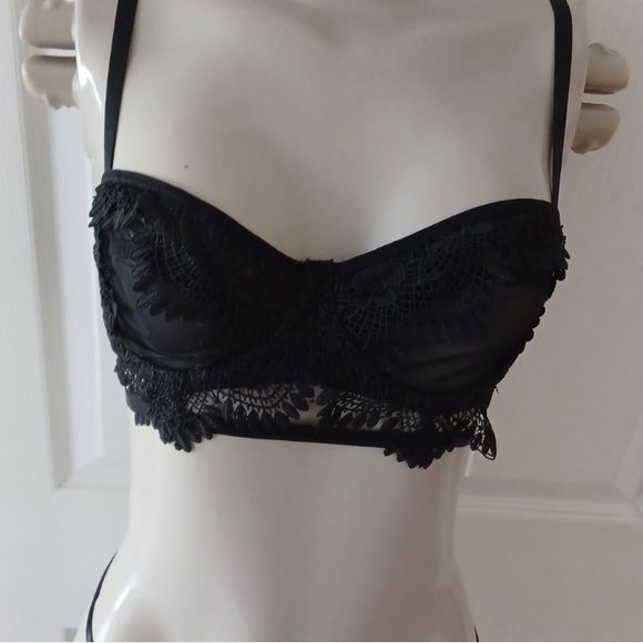 BLUEBELLA Gabriela Balconette Satin Mesh Lace Bra 32C - Picture 8 of 12
